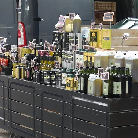 Flamant Rose - Climatise Avec Terrasse, A 150 M * Hyères