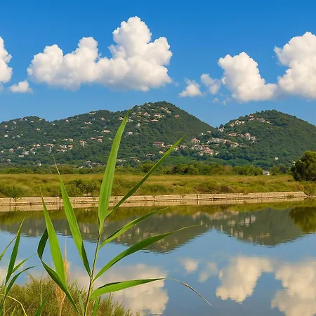 Flamant Rose - Climatise Avec Terrasse, A 150 M Apartment *